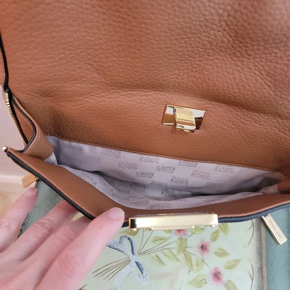 Michael Michael Kors Large Sloan Bag Brown and Black Pebble Leather Shoulder Bag - Picture 6 of 13